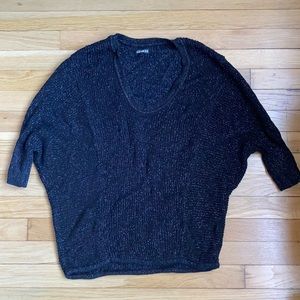 Express black/silver 1/4 length sleeves